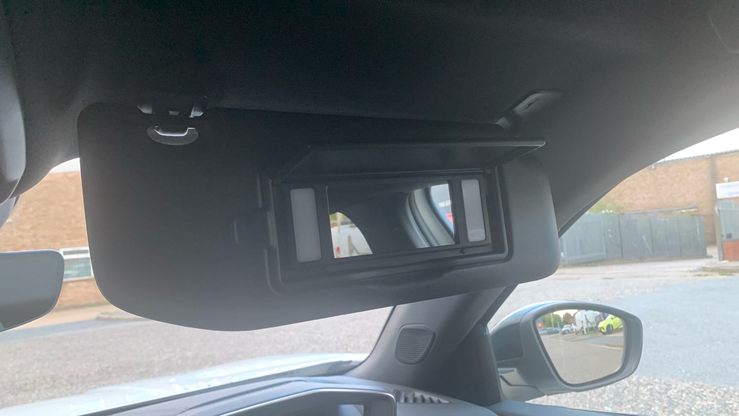 Used Peugeot 2008 2023 for sale - 76586419: Photo 38