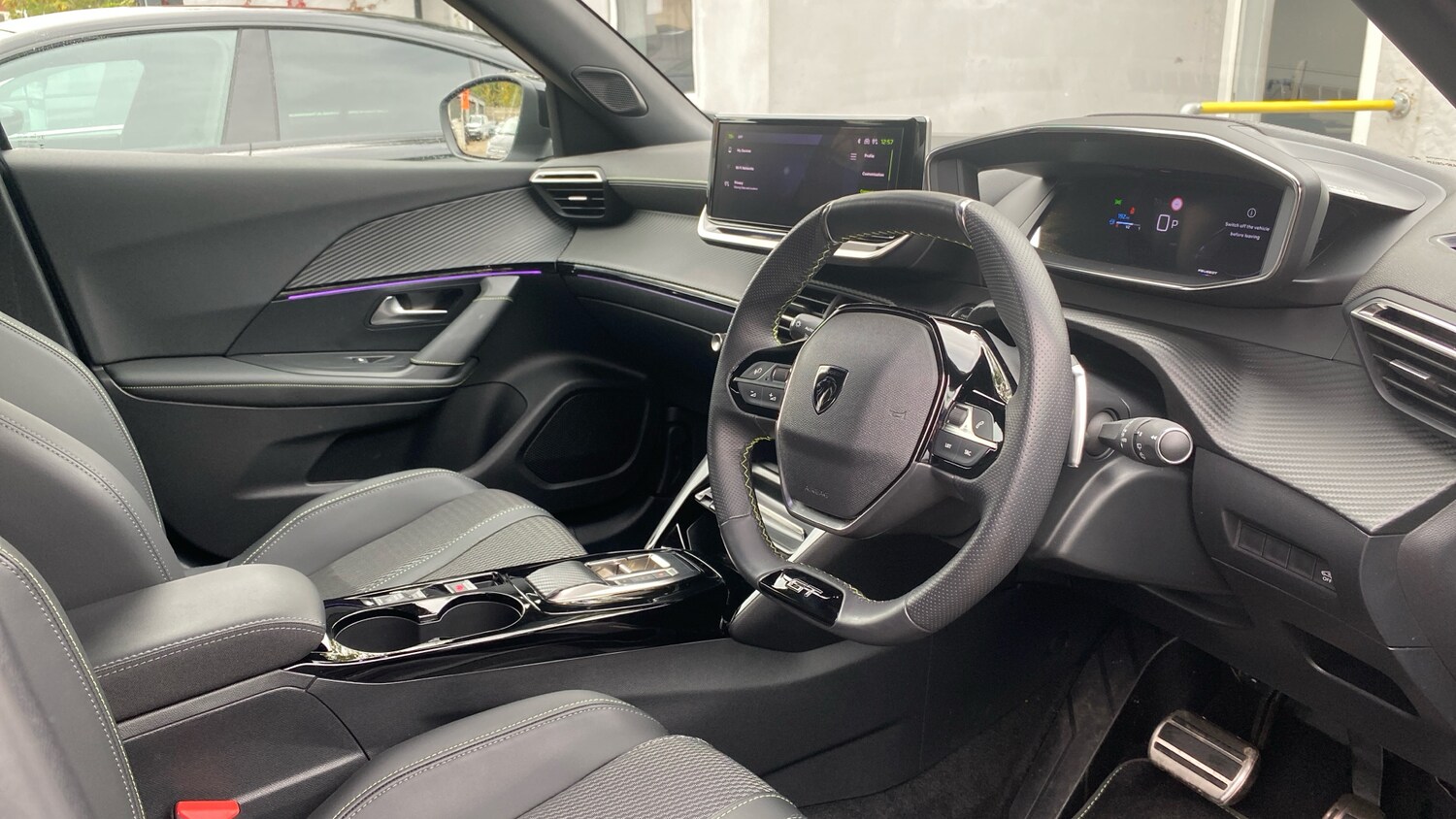 Used Peugeot 2008 2023 for sale - 76123590: Photo 11