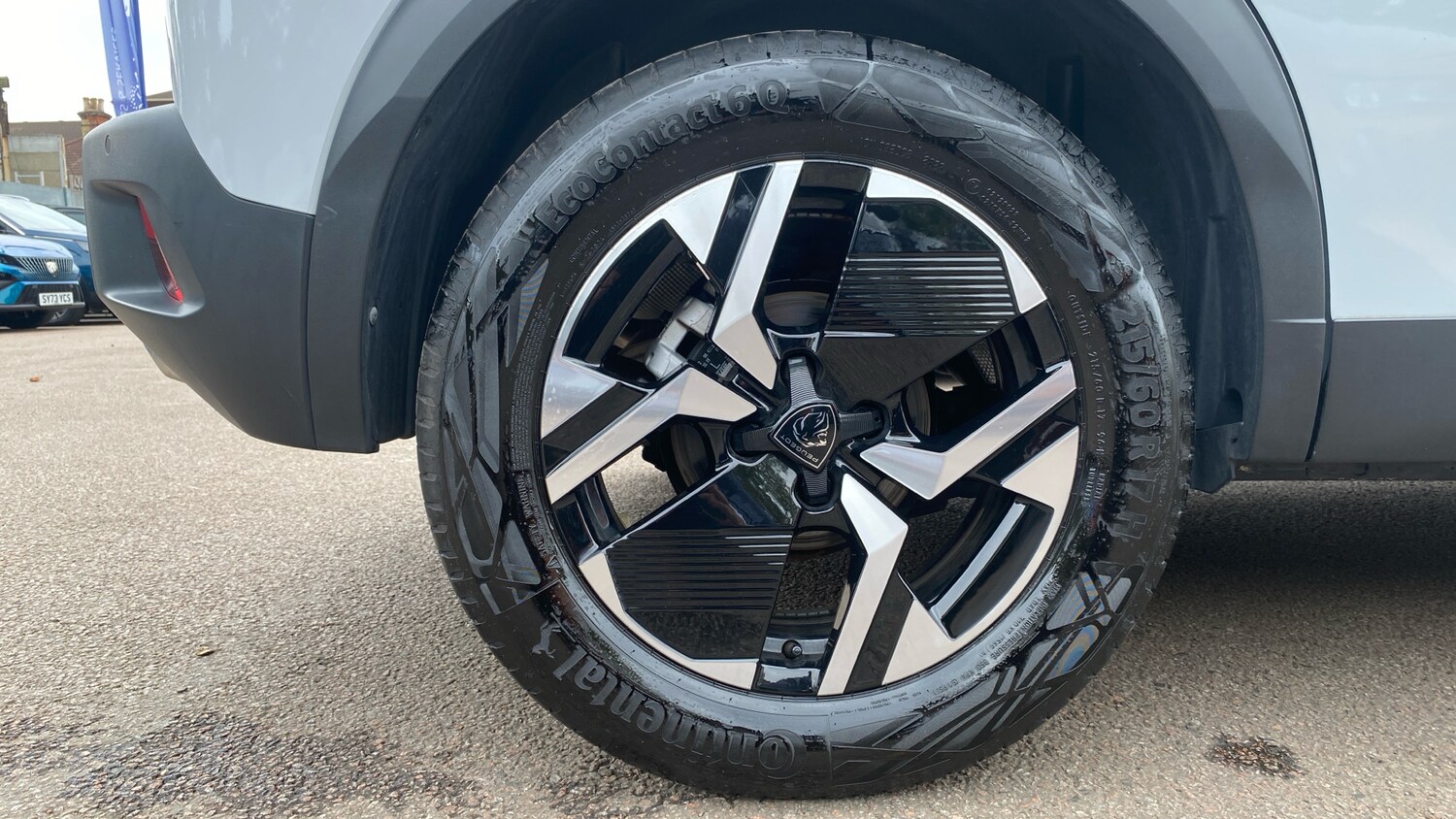 Used Peugeot 2008 2023 for sale - 76123590: Photo 16