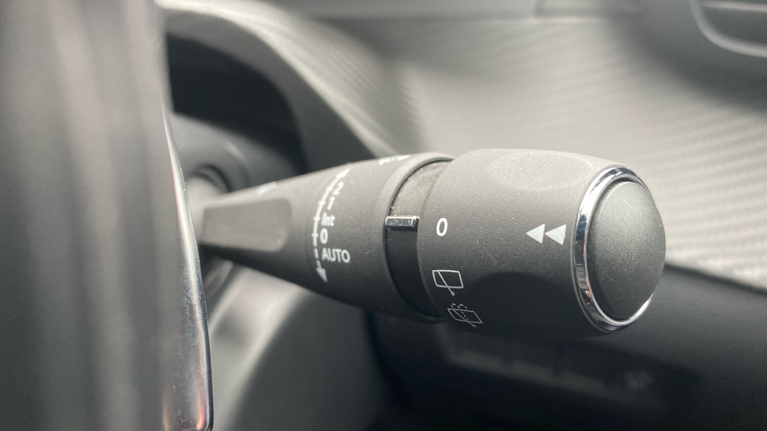 Used Peugeot 2008 2023 for sale - 76123590: Photo 28