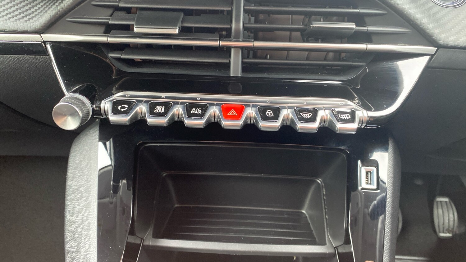 Used Peugeot 208 2023 for sale - 76690688: Photo 22