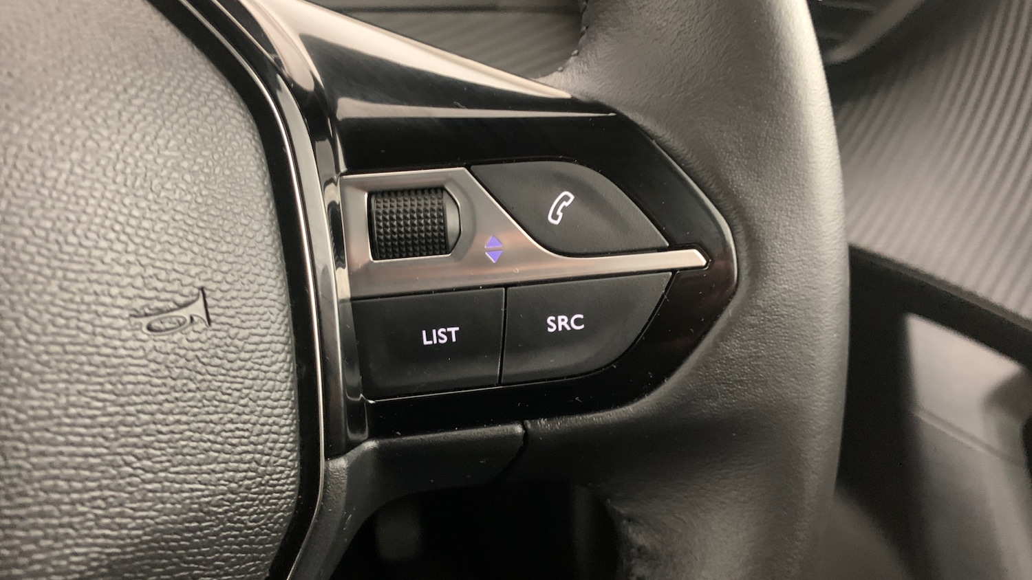 Used Peugeot 2008 2024 for sale - 76887925: Photo 18