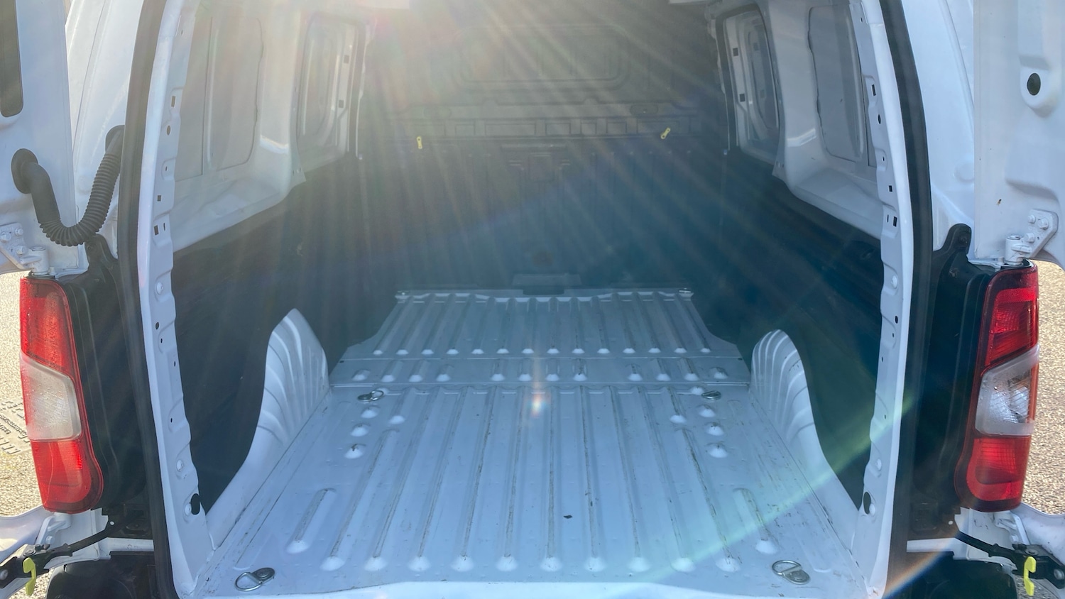 Used Peugeot Partner 2025 for sale - 77346198: Photo 20