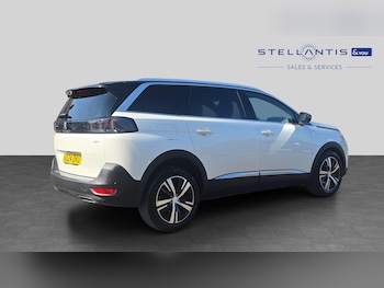 Used Peugeot 5008 2024 for sale - 79338369: Photo