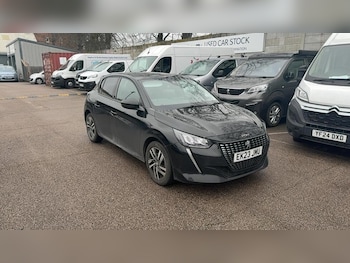 Used Peugeot 208 2023 for sale - 77794794: Photo