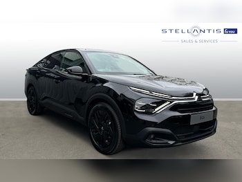 2025 - 50kWh e-series Fastback 4dr Electric Auto (7.4kW Charger) (136 ps)