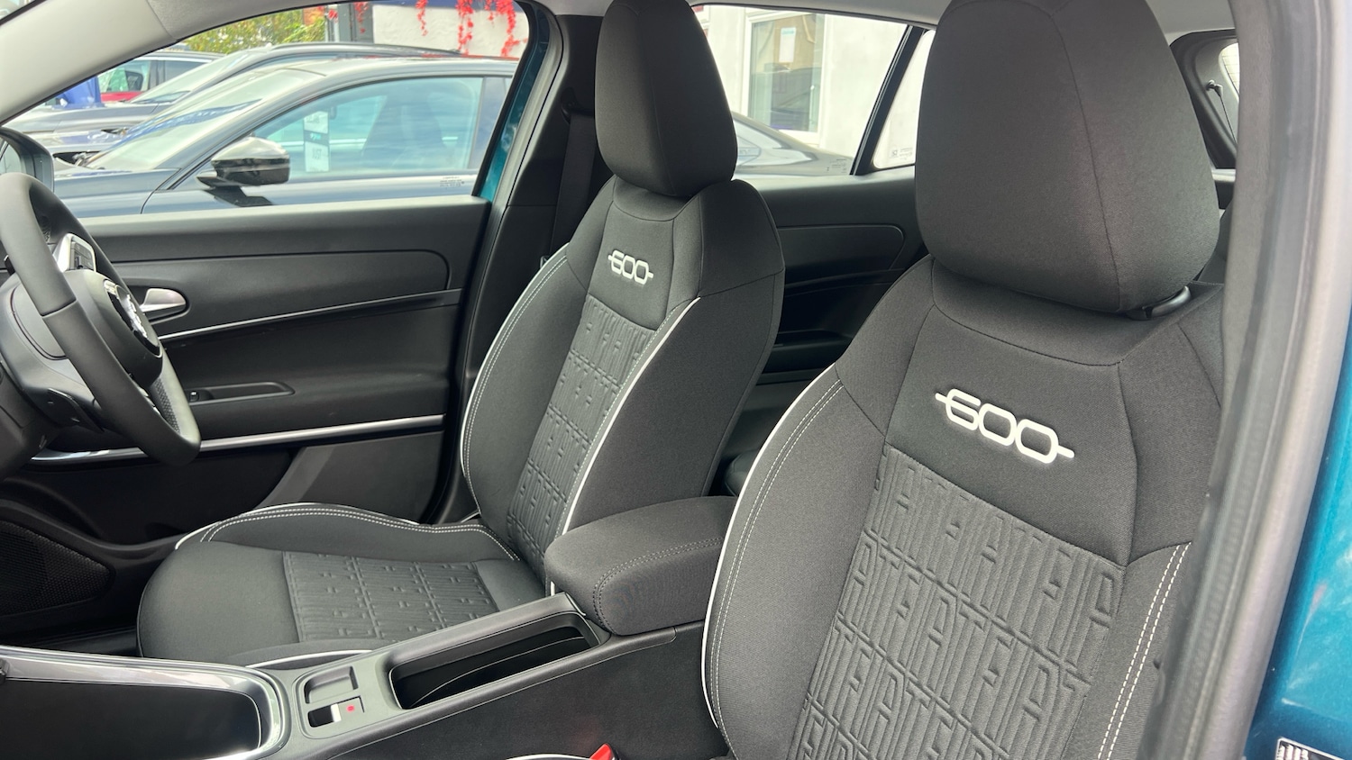 Used Fiat 600 2025 for sale - 76216484: Photo 42