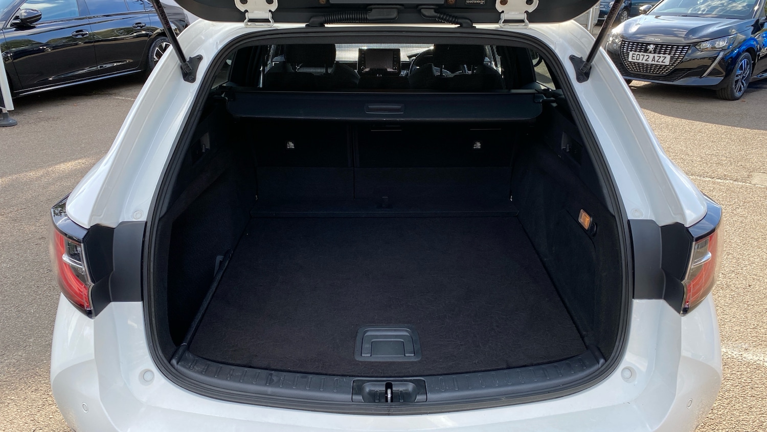Used Toyota Corolla 2020 for sale - 76095558: Photo 19