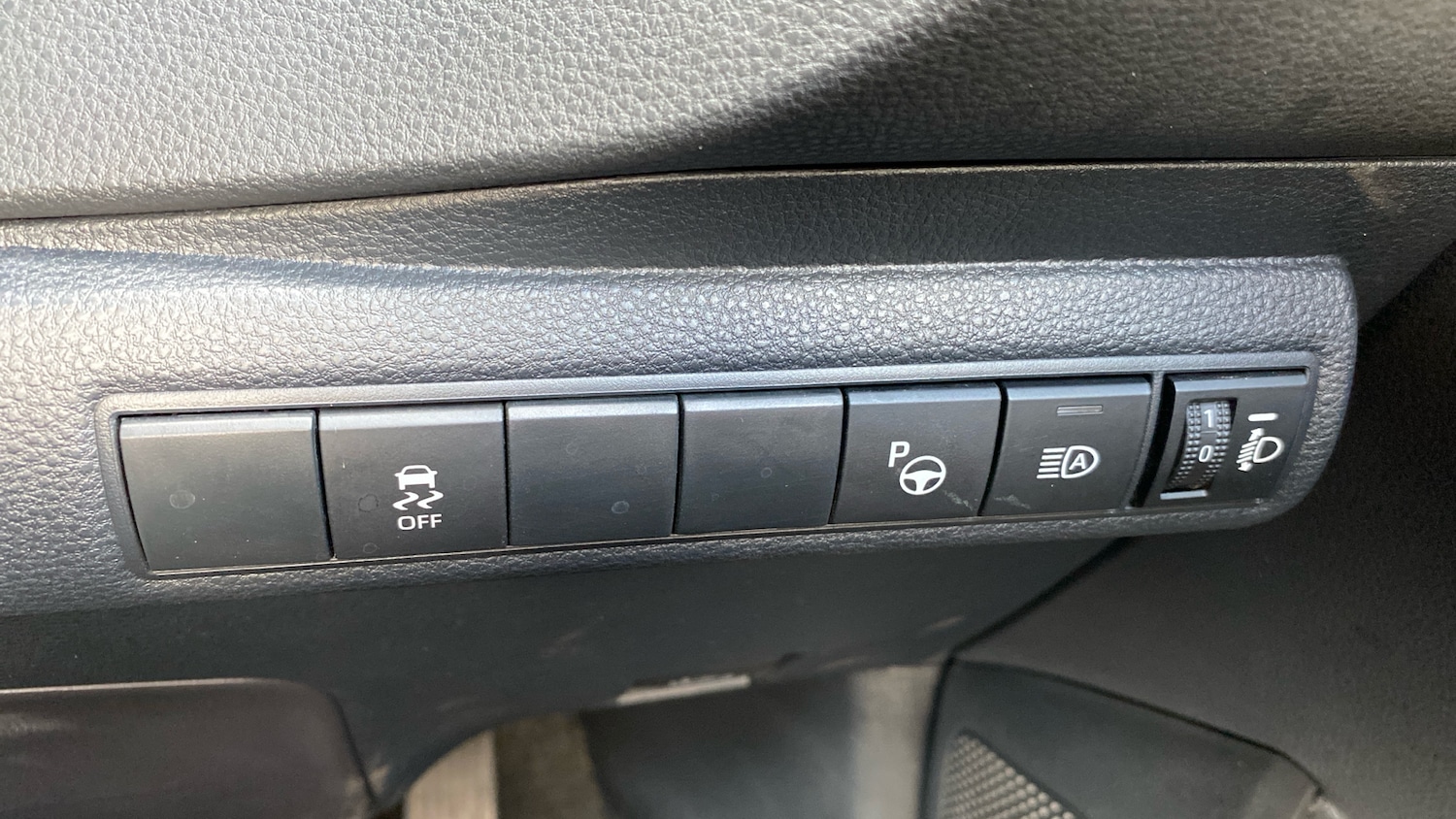 Used Toyota Corolla 2020 for sale - 76095558: Photo 29
