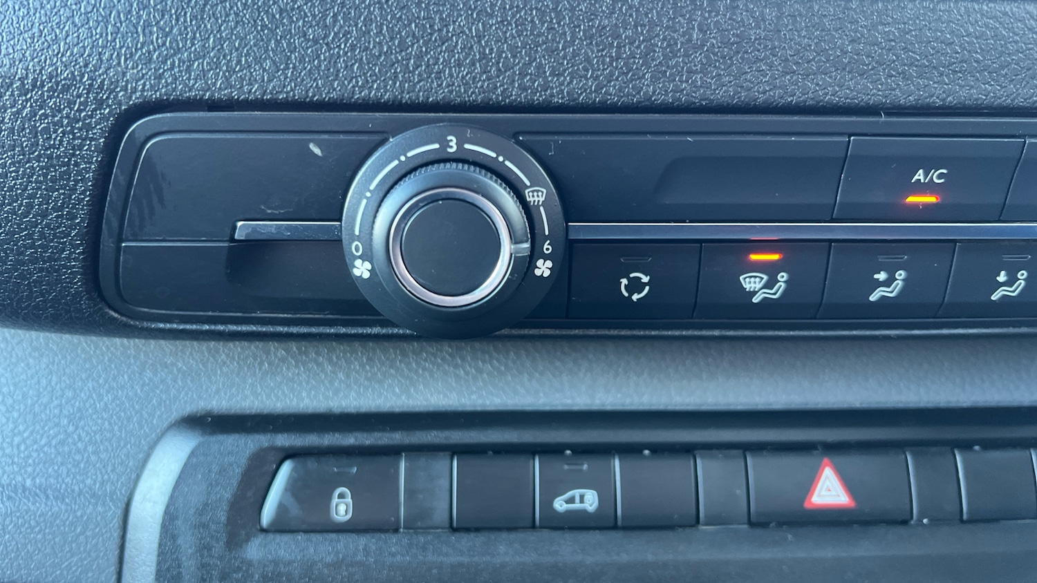 Used Peugeot Expert 2022 for sale - 77192823: Photo 22