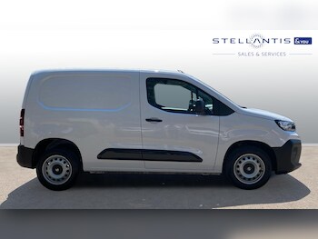 Used Citroen Berlingo 2024 for sale - 75233853: Photo