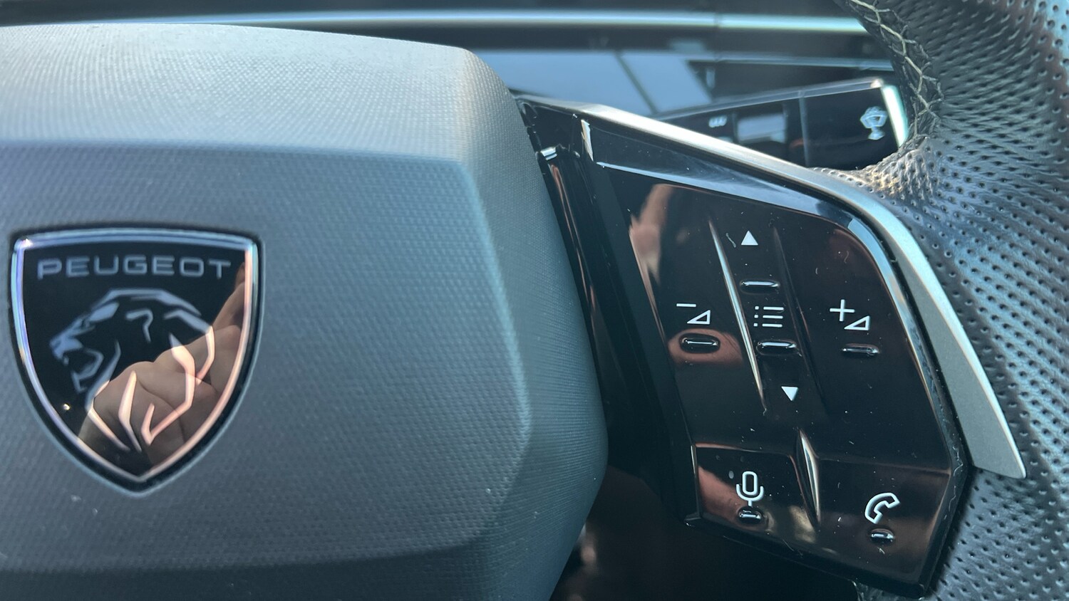Used Peugeot 3008 2025 for sale - 76702968: Photo 25
