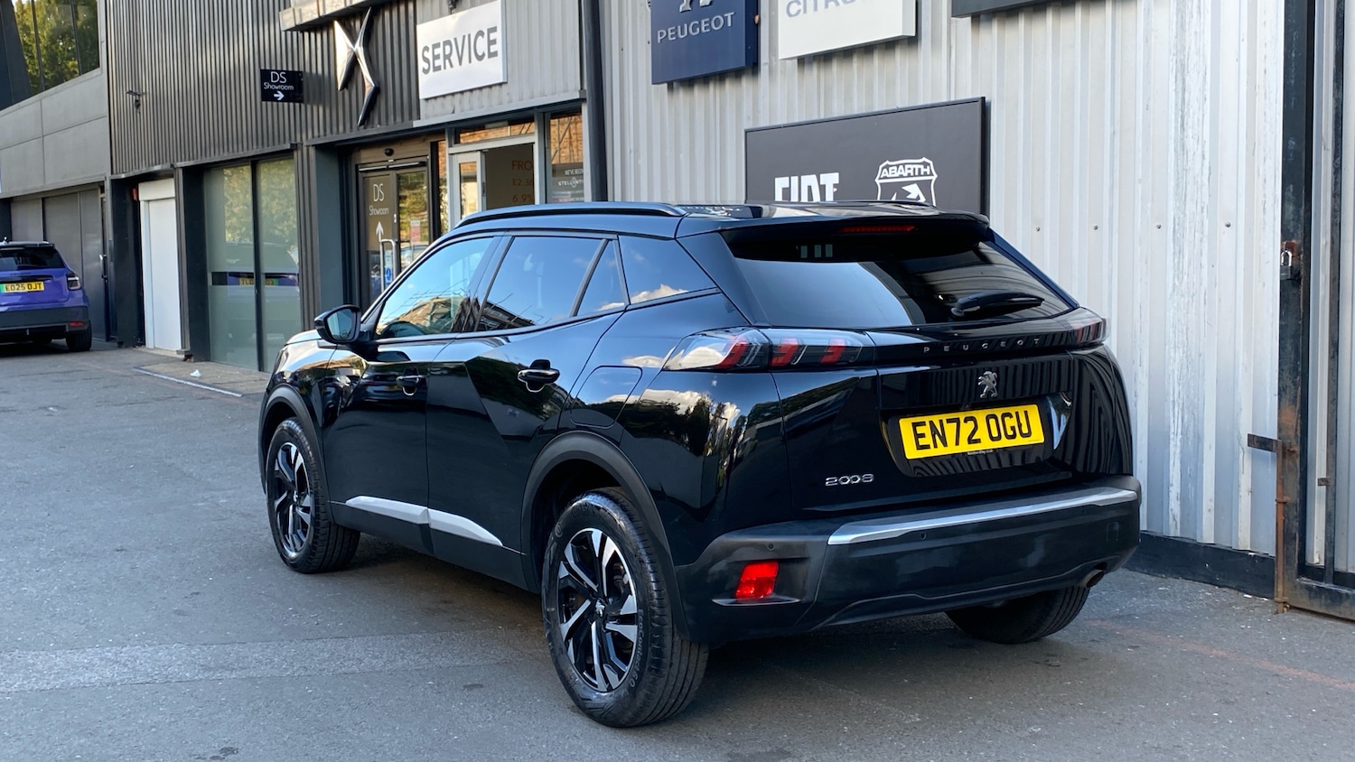 Used Peugeot 2008 2023 for sale - 76061490: Photo 5