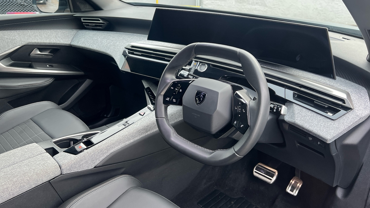 Used Peugeot 5008 2024 for sale - 77121175: Photo 12