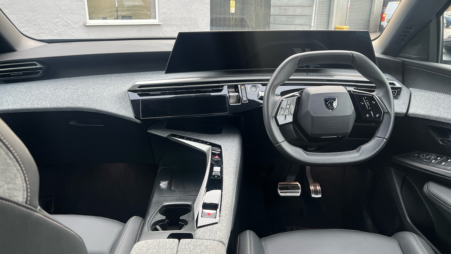 Used Peugeot 5008 2024 for sale - 77121175: Photo 5