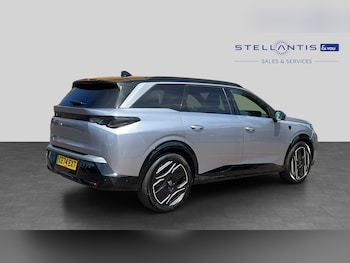 Used Peugeot 5008 2024 for sale - 78923693: Photo