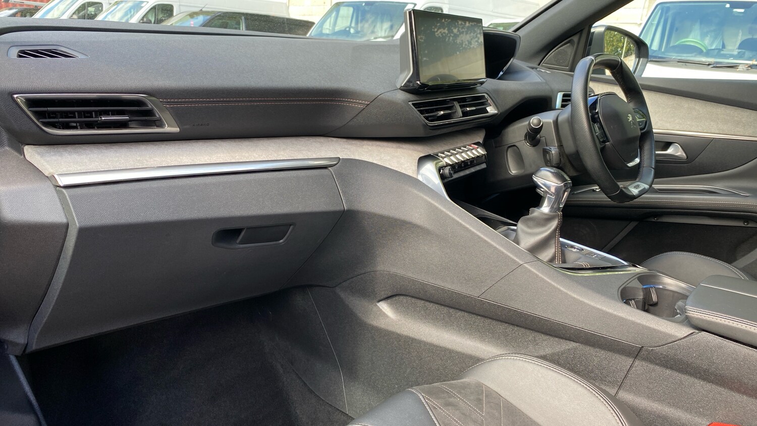Used Peugeot 3008 2021 for sale - 76003091: Photo 12