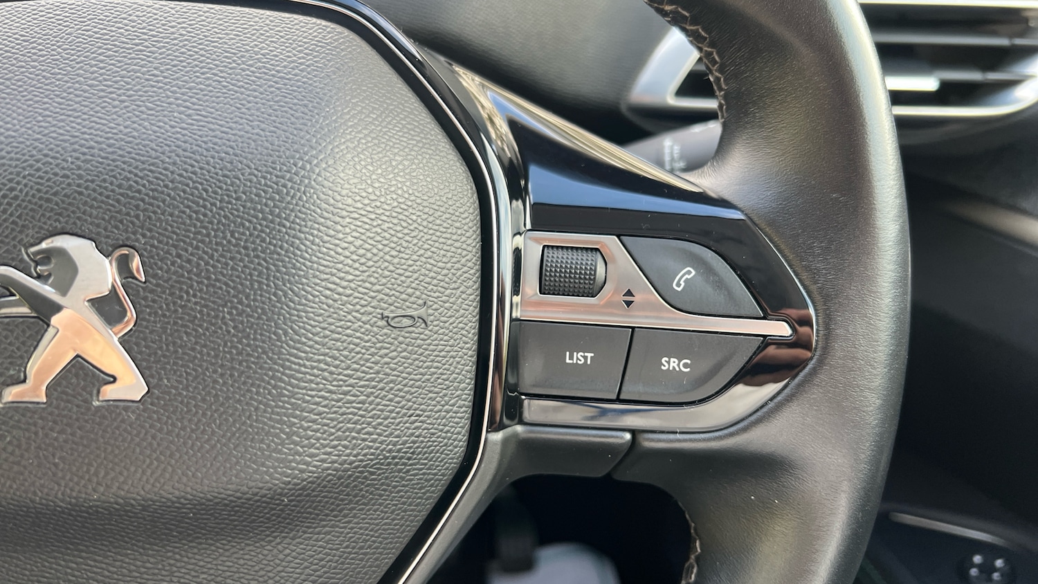 Used Peugeot 3008 2021 for sale - 76327644: Photo 24