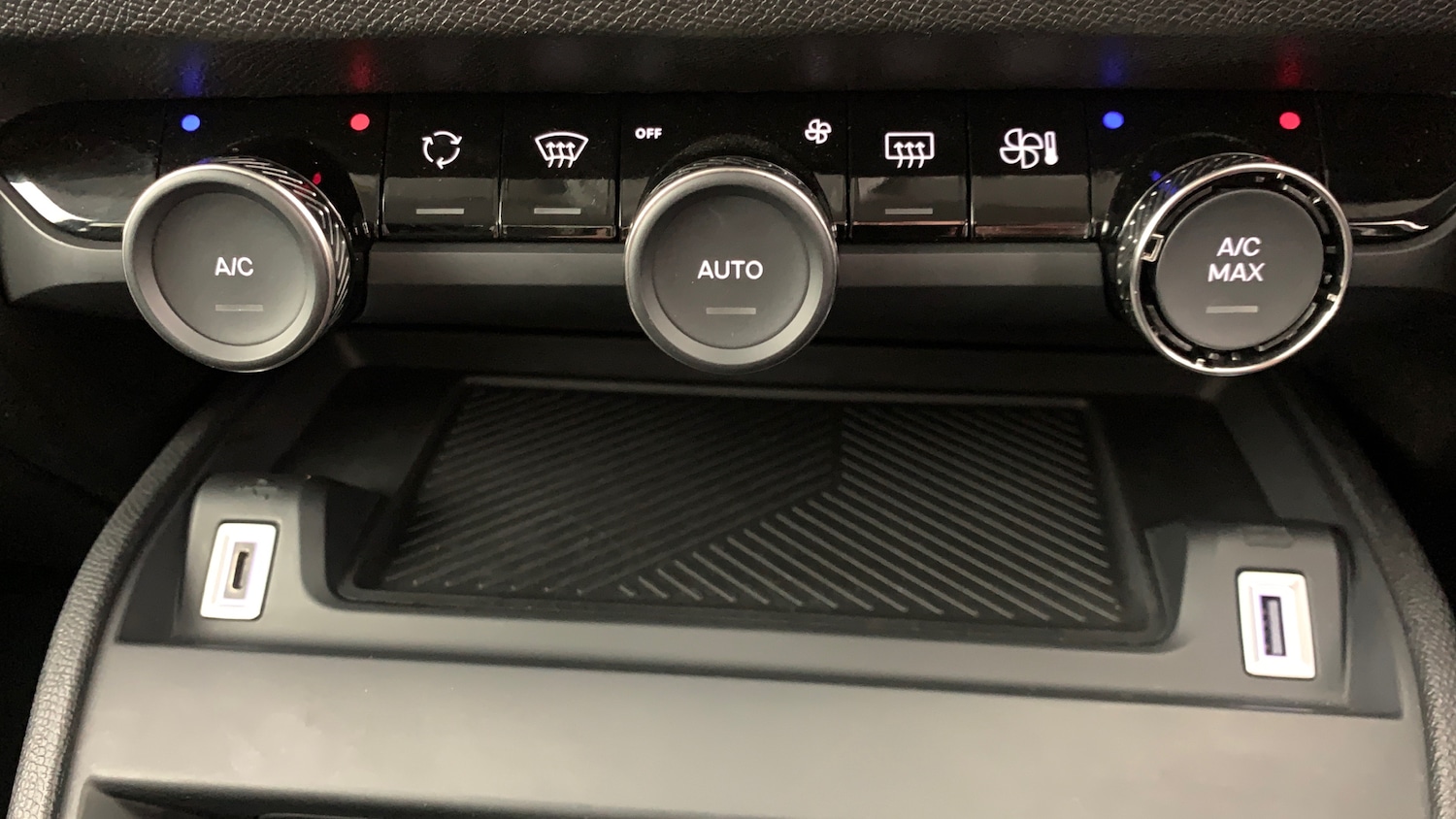 Used Citroen C4 2023 for sale - 77192826: Photo 32