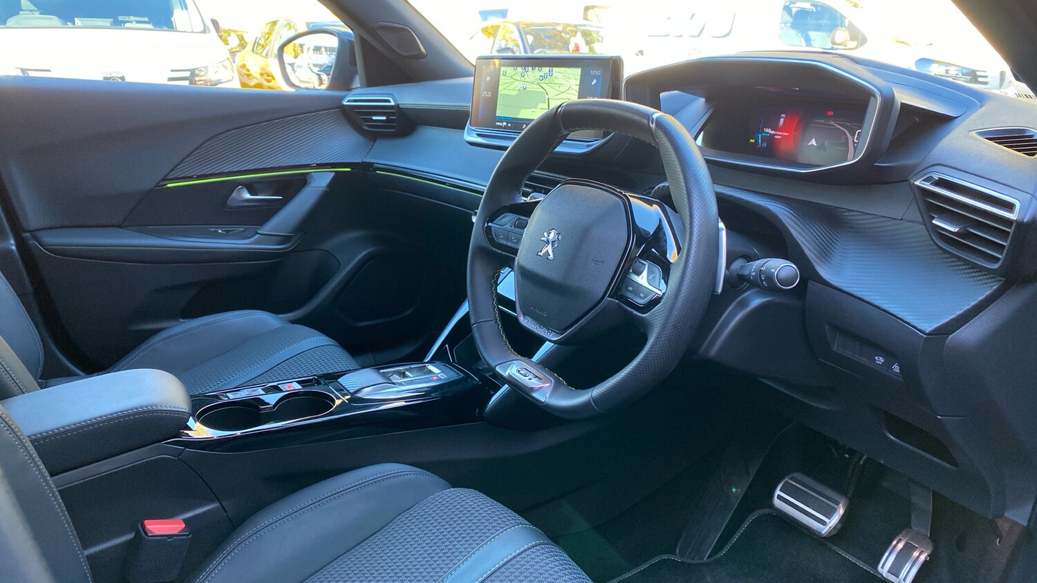 Used Peugeot 2008 2022 for sale - 76716089: Photo 12