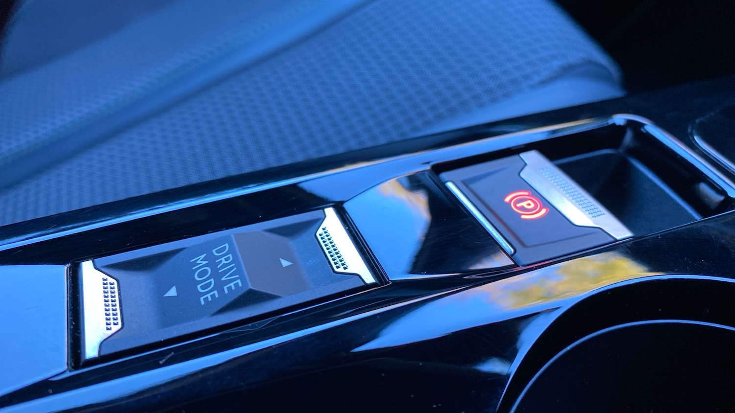 Used Peugeot 2008 2022 for sale - 76716089: Photo 22