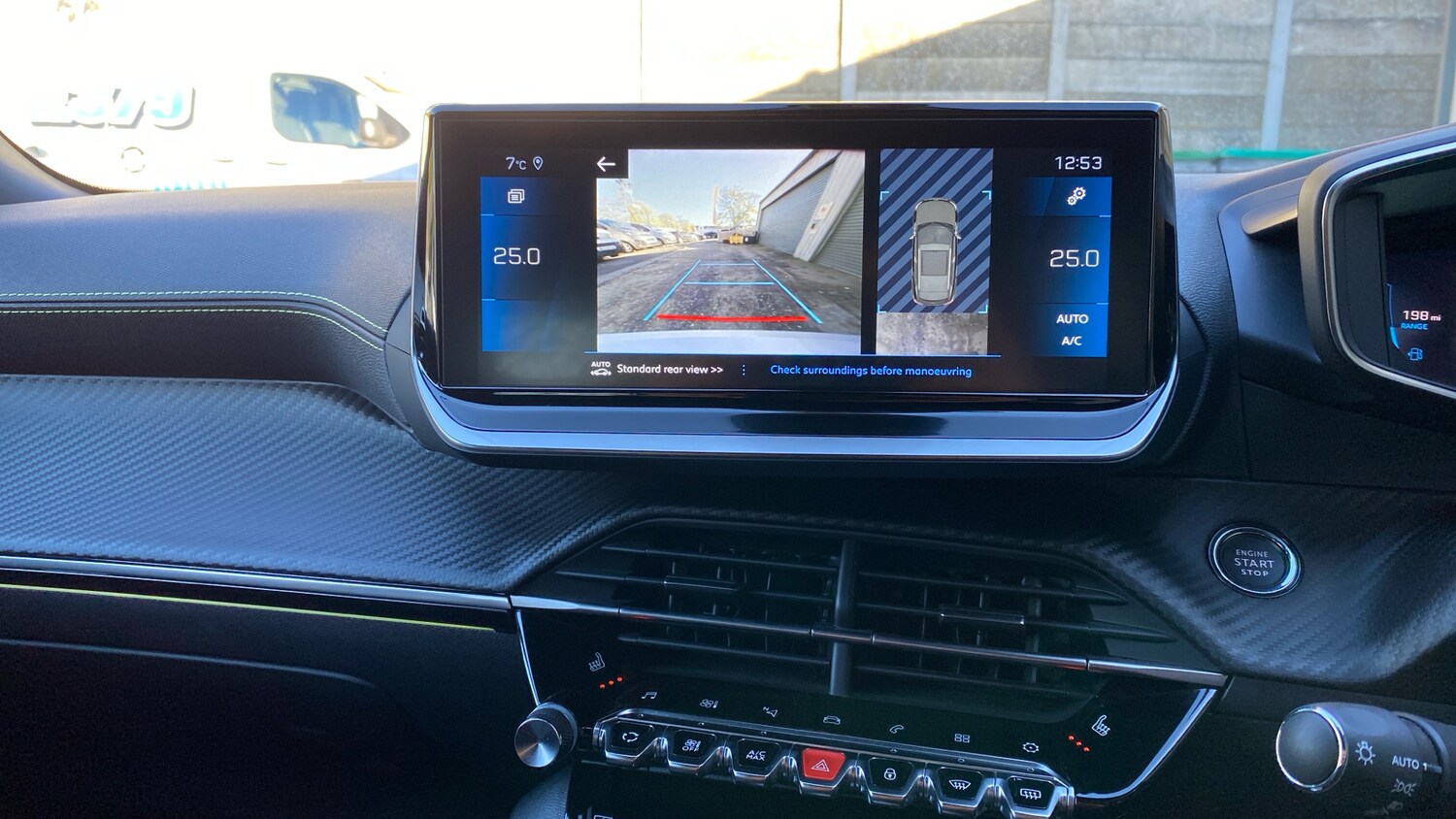 Used Peugeot 2008 2022 for sale - 76716089: Photo 37