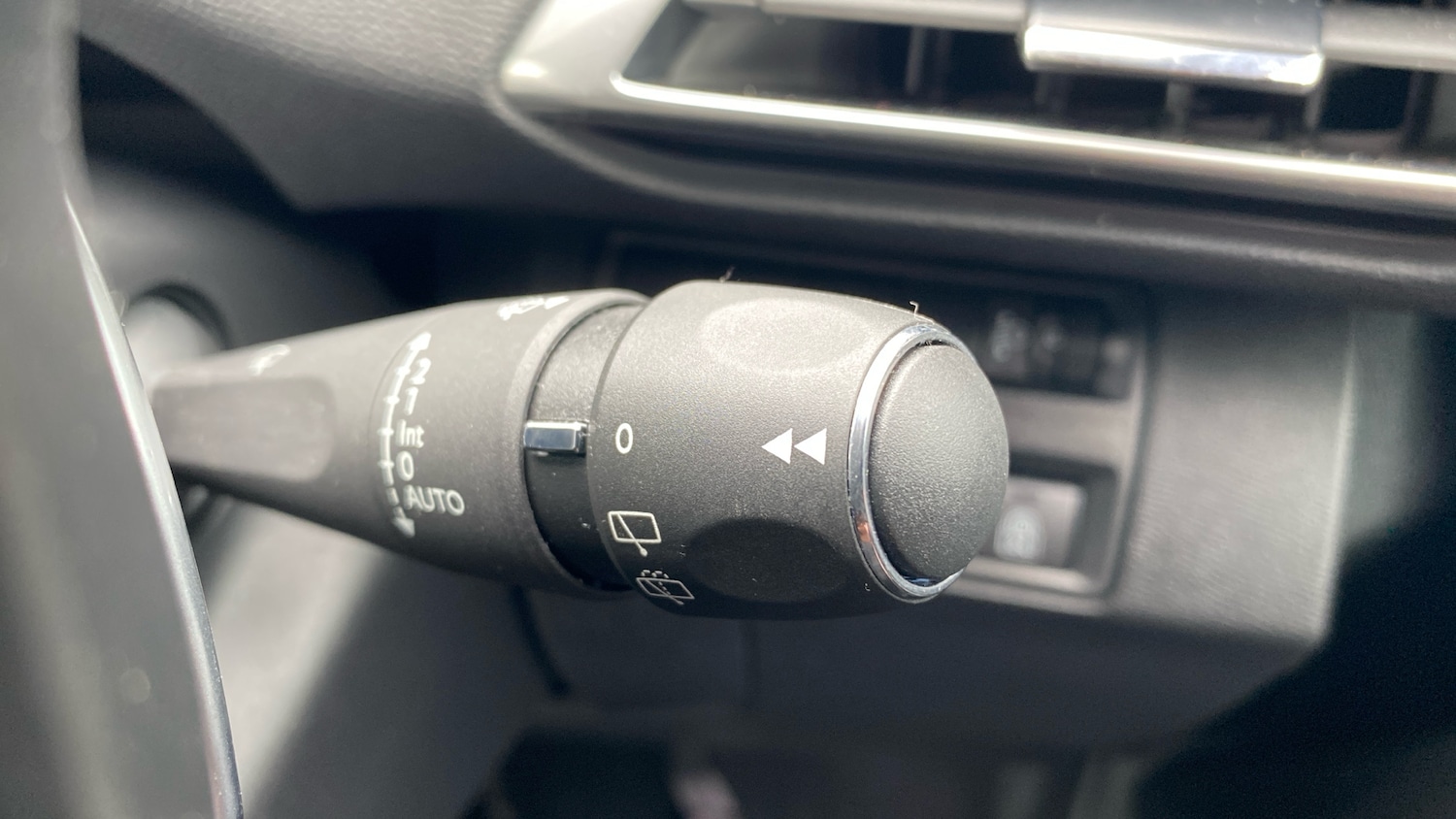 Used Peugeot 3008 2022 for sale - 76110285: Photo 28