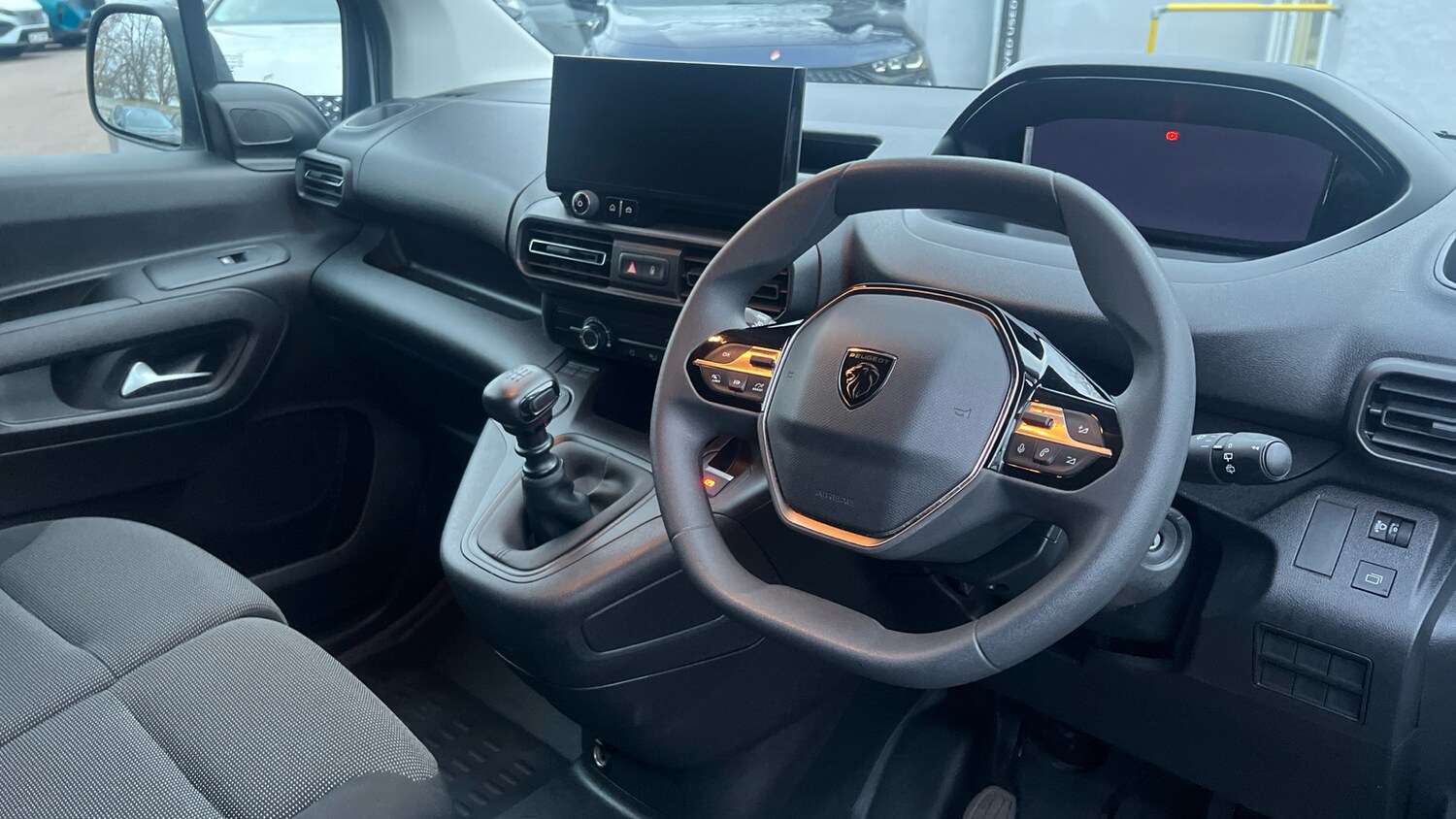 Used Peugeot Partner 2025 for sale - 76702978: Photo 12