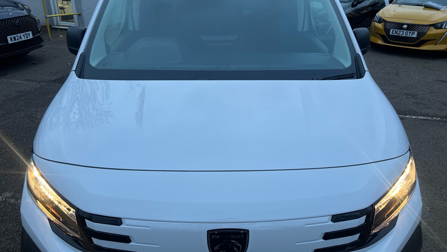 Used Peugeot Partner 2025 for sale - 76702978: Photo 19