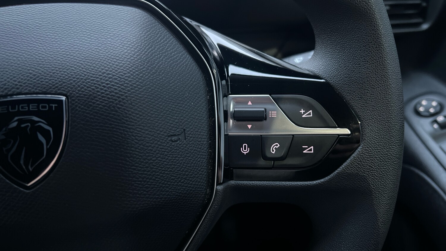 Used Peugeot Partner 2025 for sale - 76702978: Photo 25