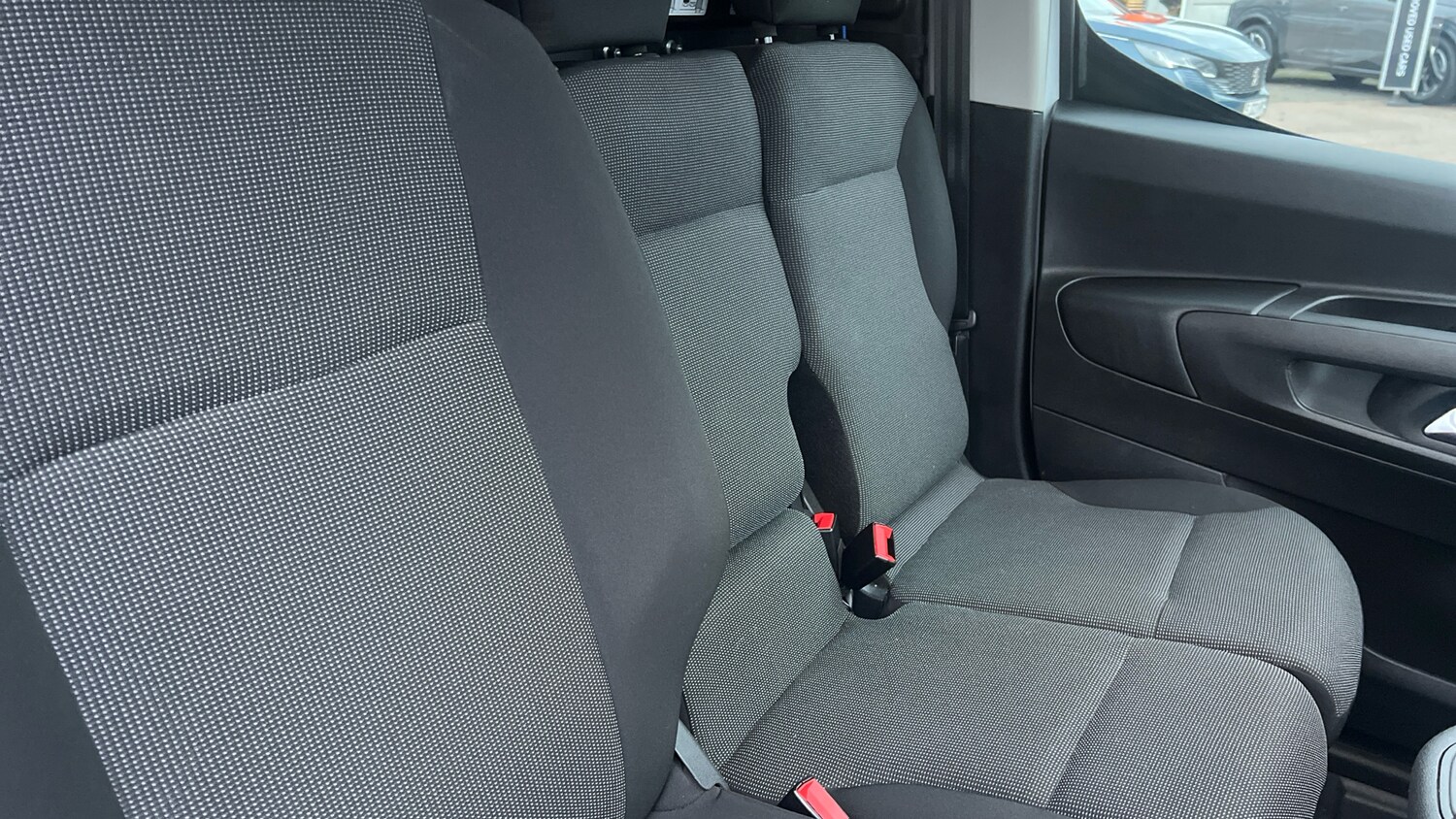 Used Peugeot Partner 2025 for sale - 76702978: Photo 26