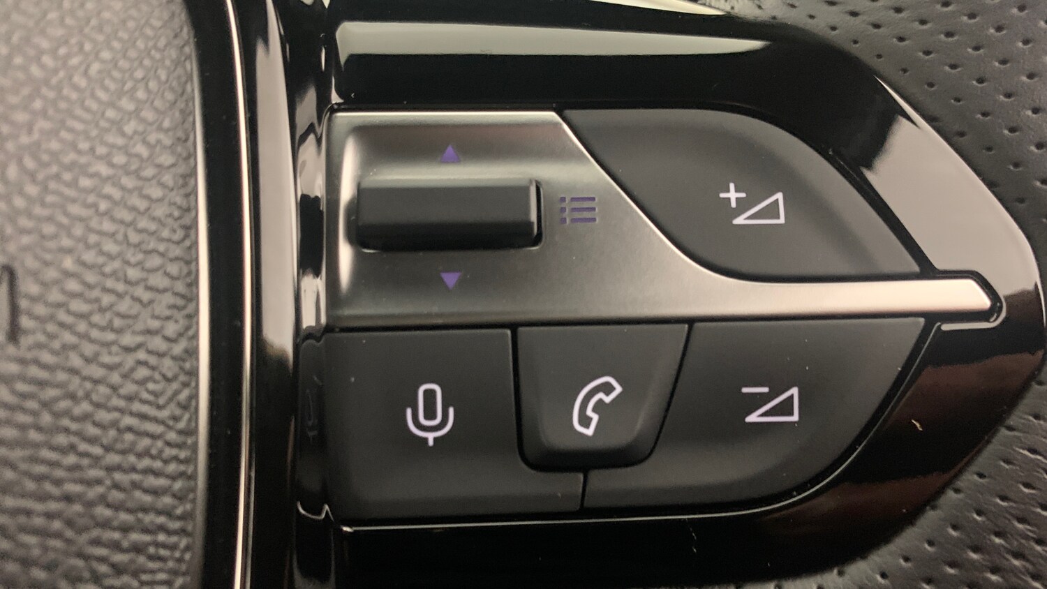 Used Peugeot 408 2025 for sale - 77770319: Photo 18