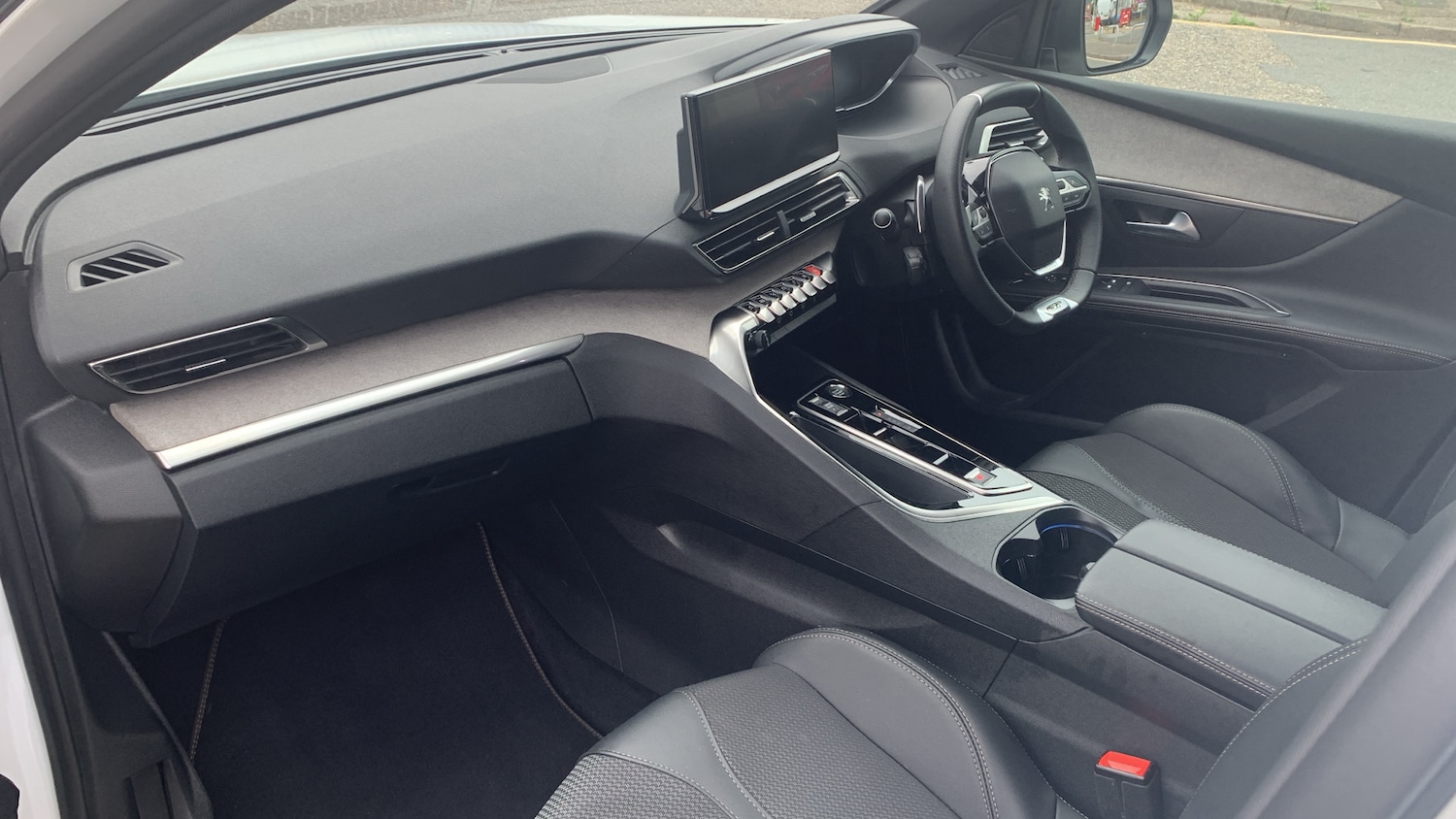 Used Peugeot 5008 2024 for sale - 76574340: Photo 12