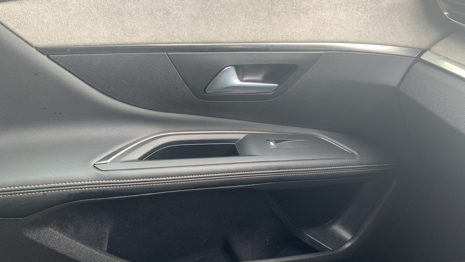 Used Peugeot 5008 2024 for sale - 76574340: Photo 41