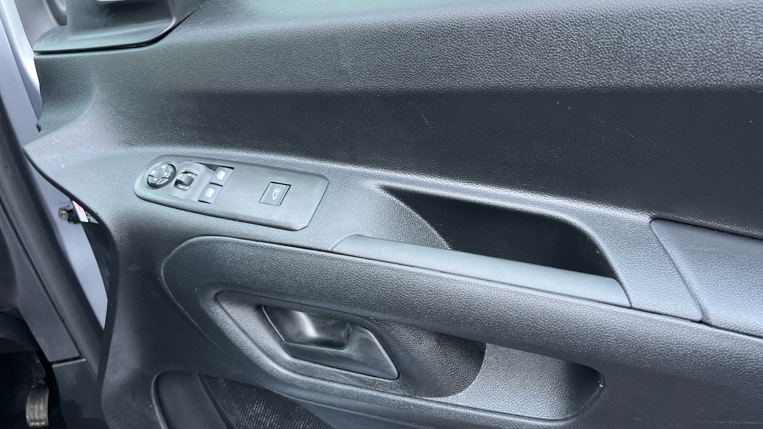 Used Peugeot Partner 2024 for sale - 77525641: Photo 22