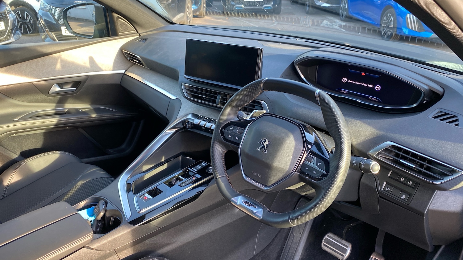 Used Peugeot 5008 2024 for sale - 76073680: Photo 11