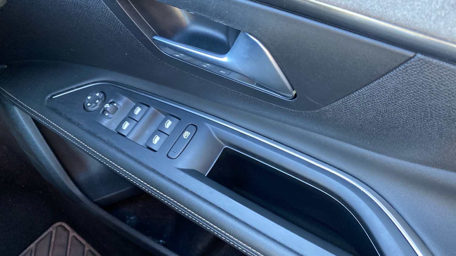 Used Peugeot 5008 2024 for sale - 76073680: Photo 22
