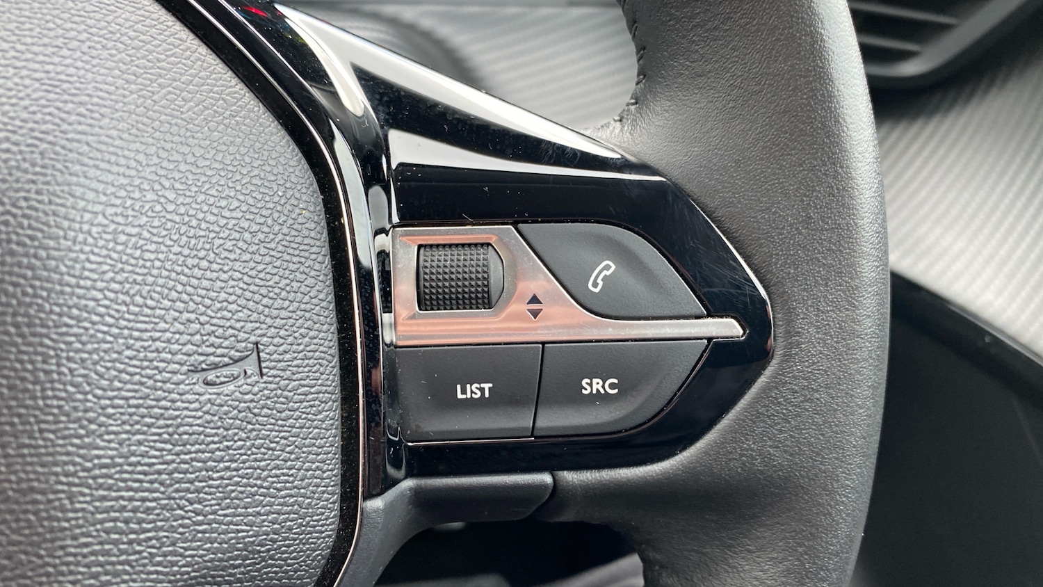 Used Peugeot 208 2024 for sale - 77121203: Photo 25