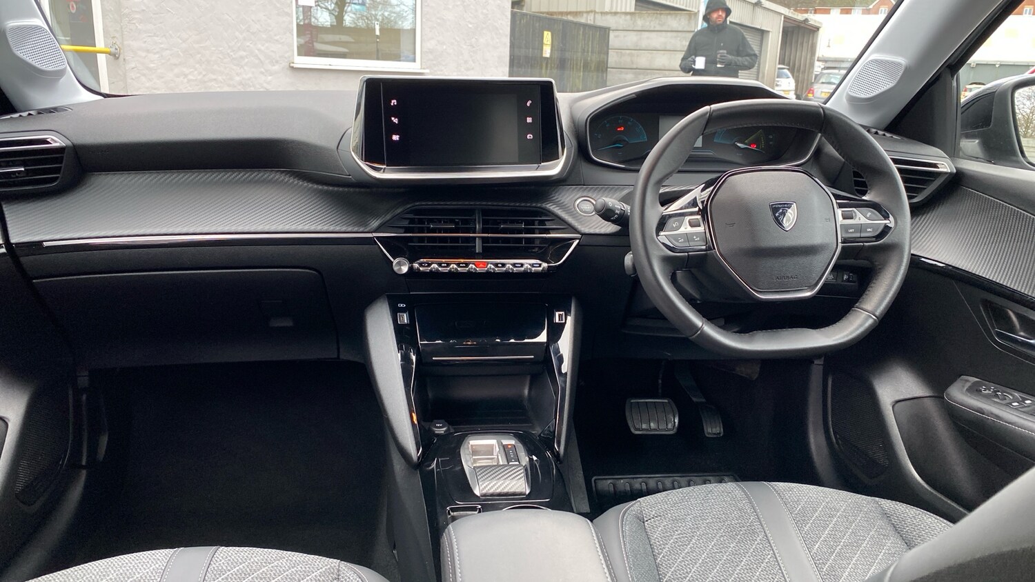 Used Peugeot 208 2024 for sale - 77121203: Photo 5