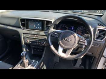Used Kia Sportage 2018 for sale - 74623119: Photo