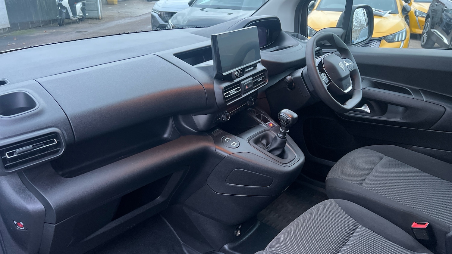 Used Peugeot Partner 2025 for sale - 77569792: Photo 12