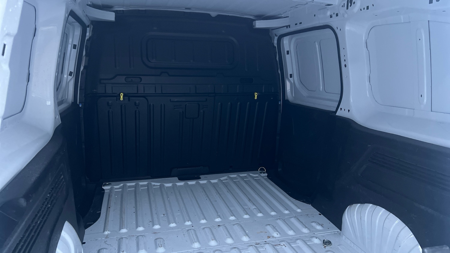 Used Peugeot Partner 2025 for sale - 77569792: Photo 19