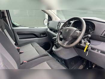 Used Peugeot Expert 2022 for sale - 77613597: Photo