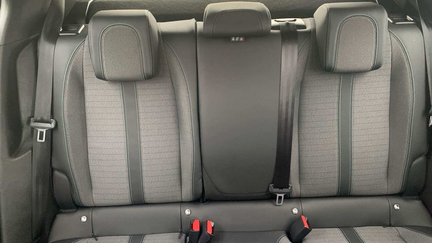 Used Peugeot 2008 2022 for sale - 76634741: Photo 25