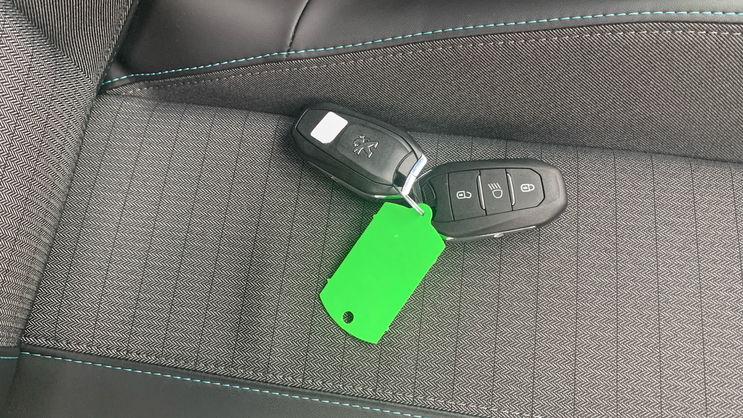 Used Peugeot 2008 2022 for sale - 76634741: Photo 49