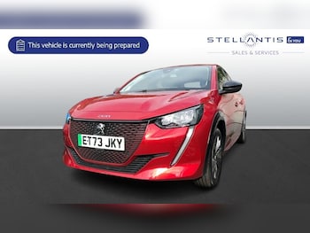 Peugeot - 208
