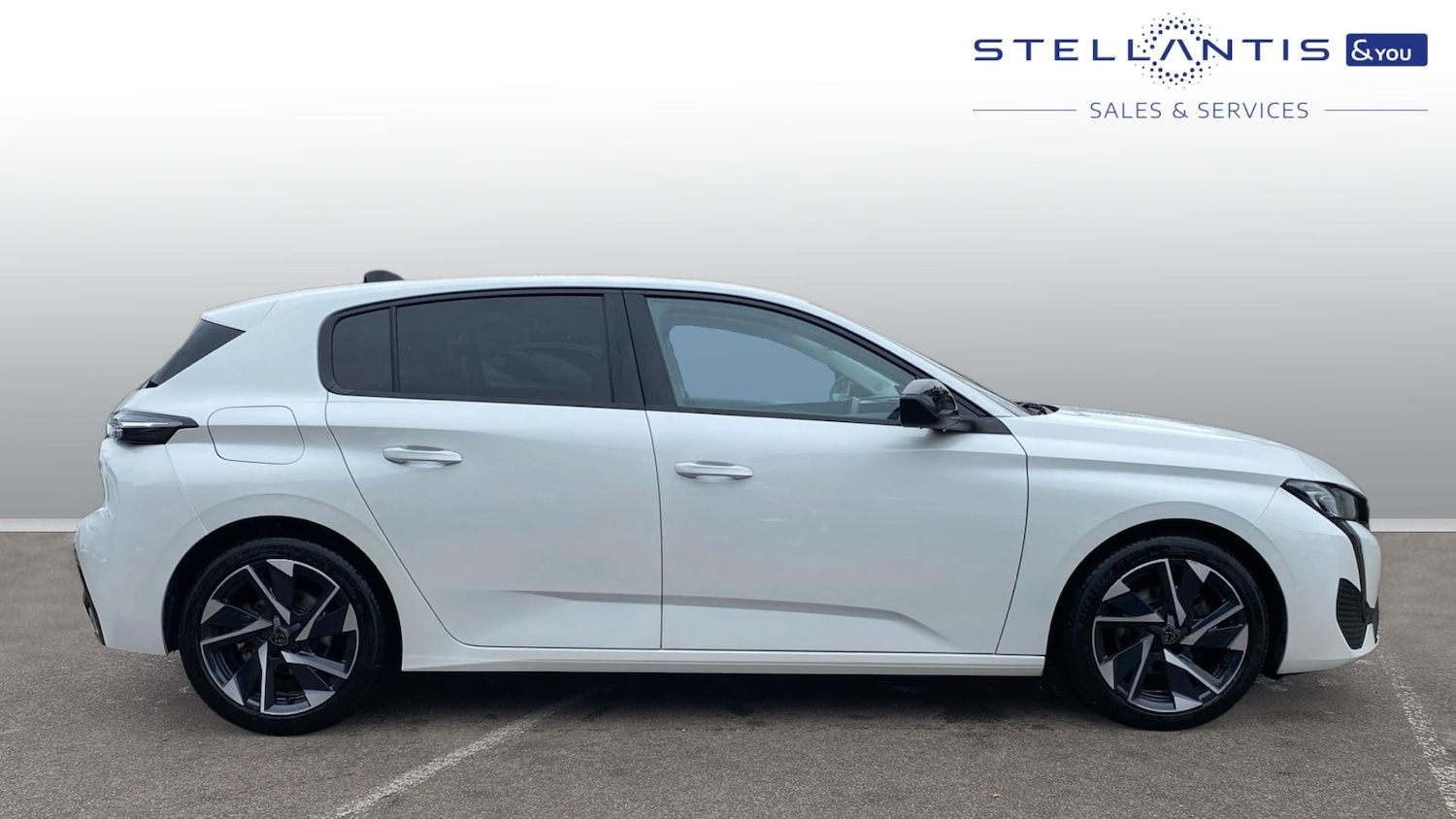 Used Peugeot 308 2022 for sale - 76123531: Photo 2