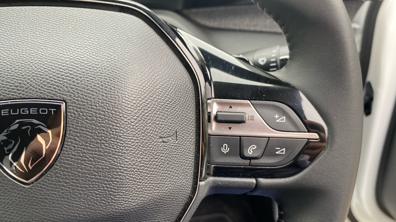 Used Peugeot 308 2022 for sale - 76123531: Photo 24