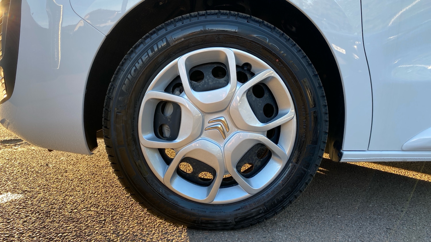 Vehicle 14