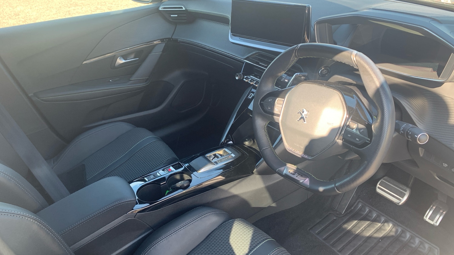 Used Peugeot 208 2022 for sale - 76500530: Photo 11